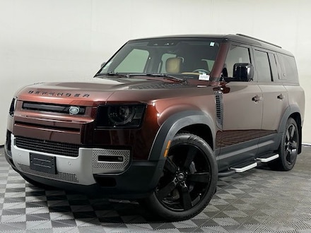 2023 Land Rover Defender 130 SE SUV