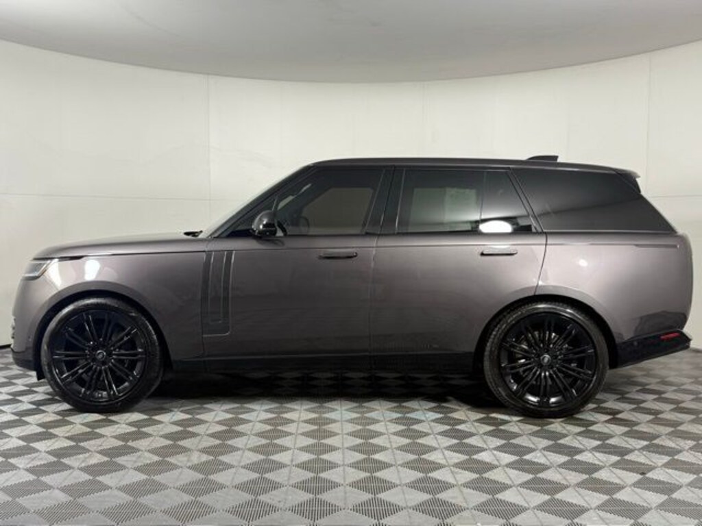 Used 2024 Land Rover Range Rover SE SUV