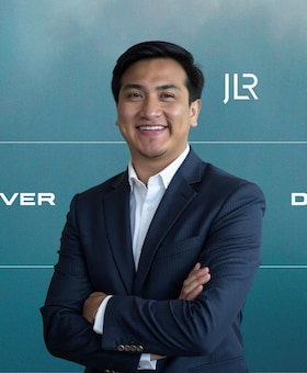 Staff member Brayan Tello Morales from ID_f76a7ec0a262