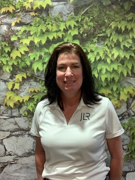 Staff member Erin O'Brien from ID_ece93f449360