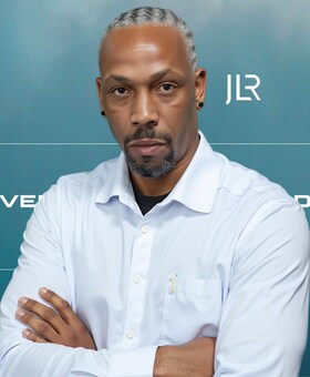 Staff member Robert Williams from ID_ece93f449360