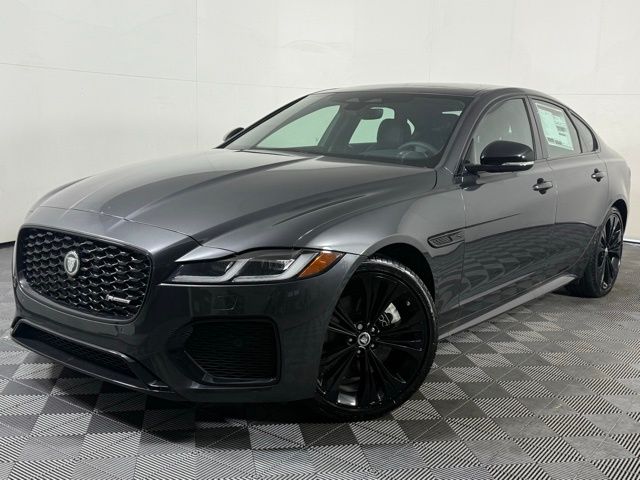 2024 Jaguar XF R-Dynamic SE's photo