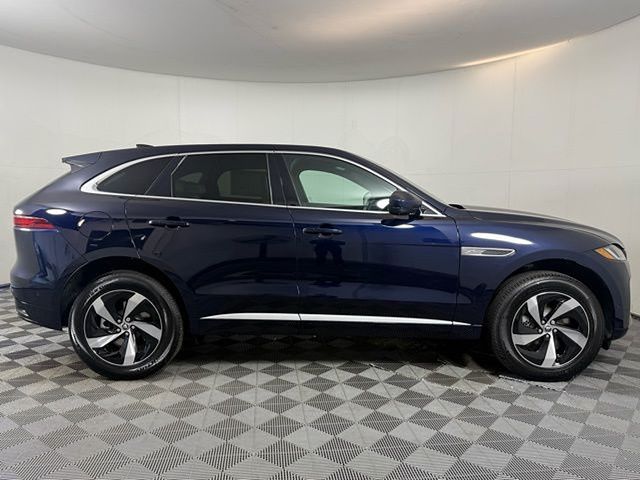 2026 Jaguar F-Pace R-Dynamic S - Photo 9