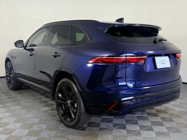 2025 Jaguar F-PACE P250 R-Dynamic S photo 3