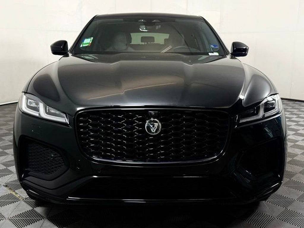 2026 Jaguar F-Pace R-Dynamic S - Photo 11