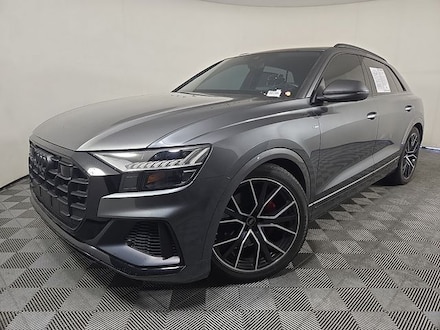 2023 Audi Q8 55 Prestige SUV