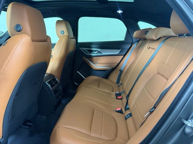 2026 Jaguar F-Pace R-Dynamic S - Photo 20
