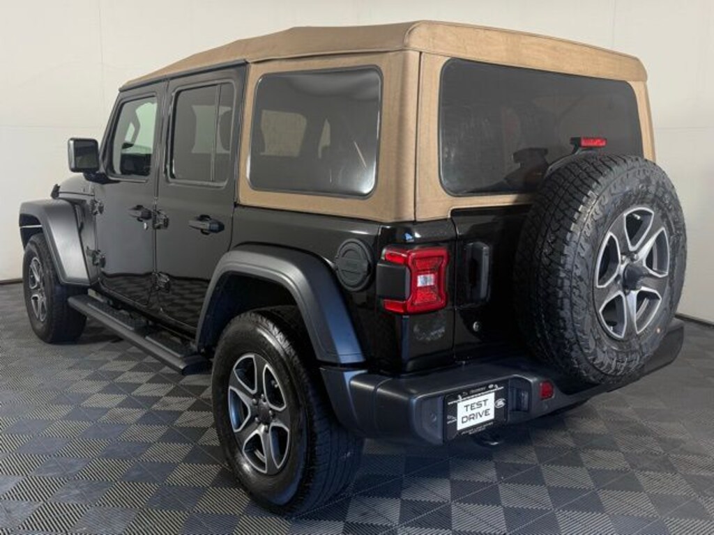 Used 2020 Jeep Wrangler Unlimited Sport SUV
