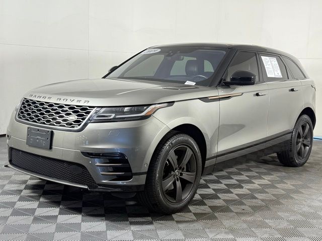 2019 Land Rover Range Rover Velar SE photo 2