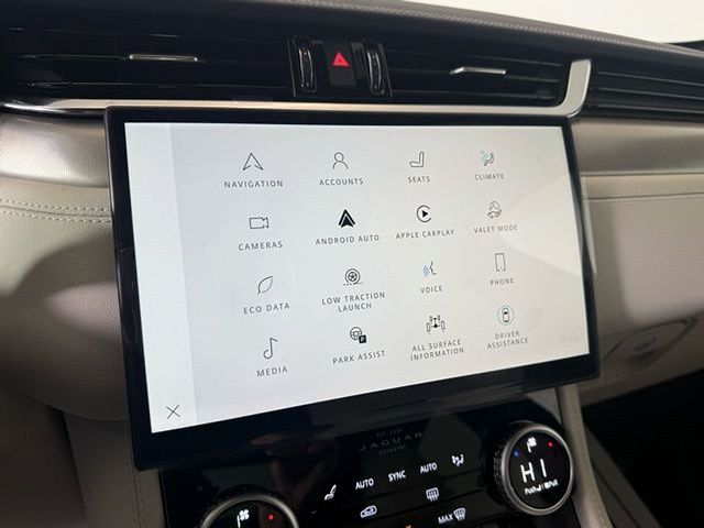 2026 Jaguar F-Pace R-Dynamic S - Photo 34