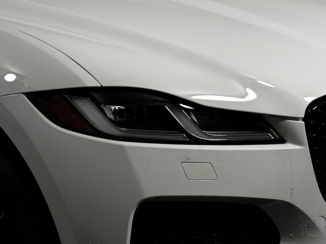 2026 Jaguar F-Pace R-Dynamic S - Photo 14