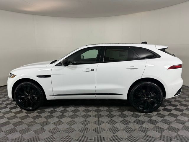 2026 Jaguar F-PACE P400 R-Dynamic S photo 3