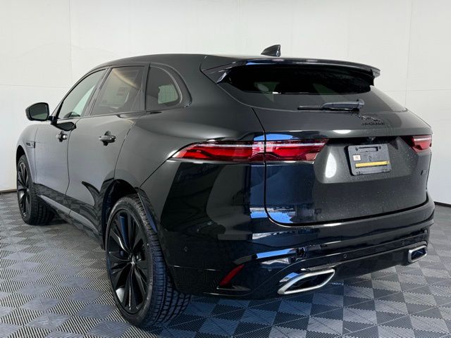 2026 Jaguar F-PACE P250 R-Dynamic S photo 4