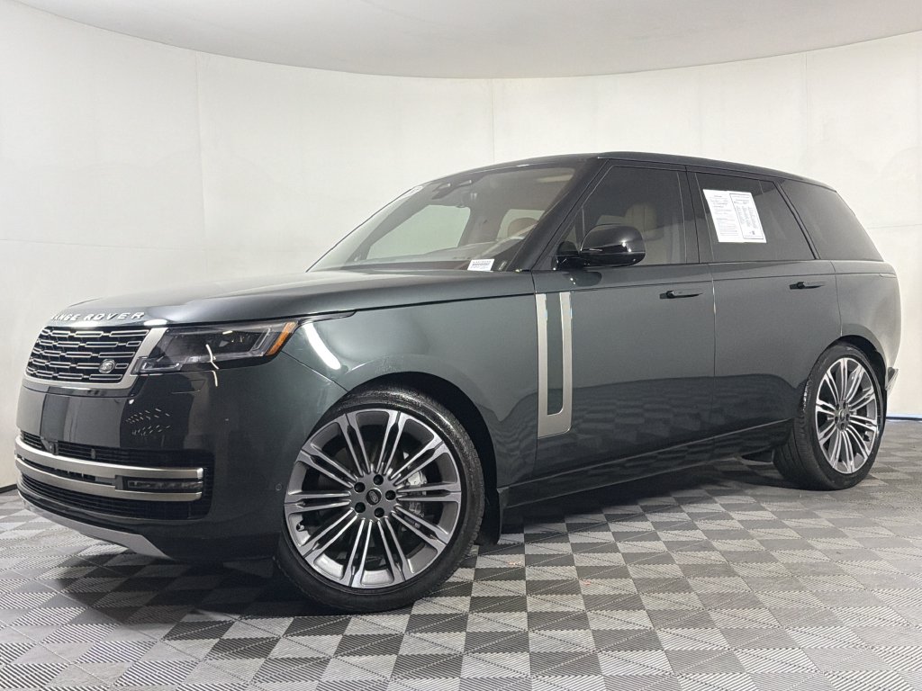 2025 Land Rover Range Rover SE SUV