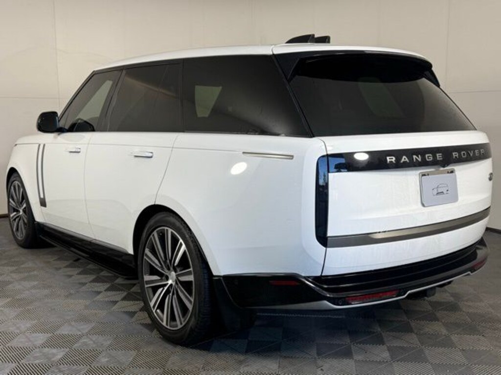 Used 2023 Land Rover Range Rover SE SUV