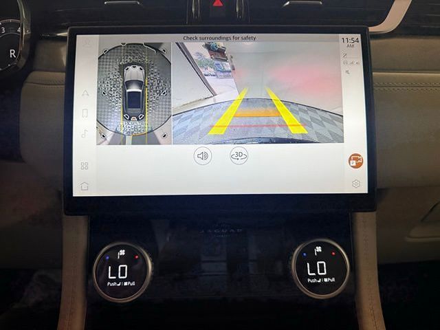 2026 Jaguar F-Pace R-Dynamic S - Photo 17