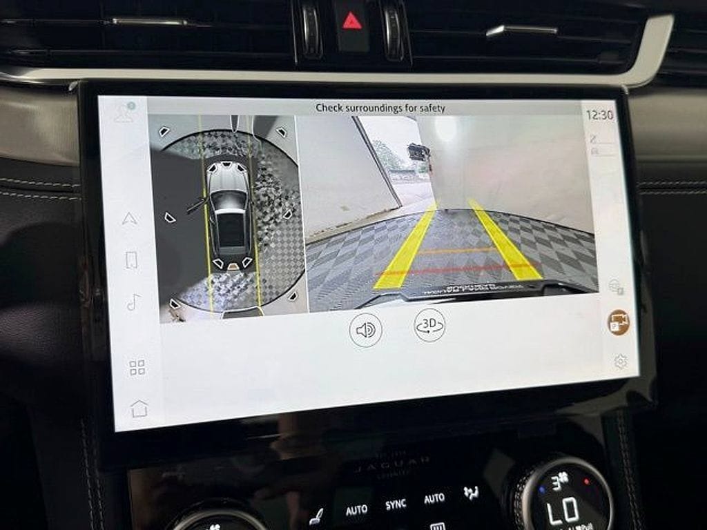 2026 Jaguar F-Pace R-Dynamic S - Photo 31