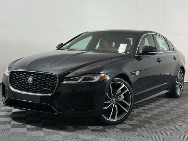 2024 Jaguar XF R-Dynamic SE