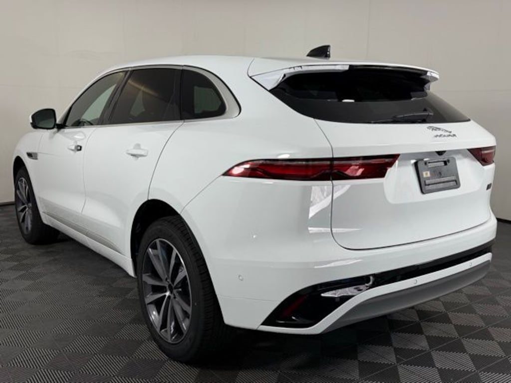 New 2026 Jaguar F-PACE P250 R-Dynamic S SUV