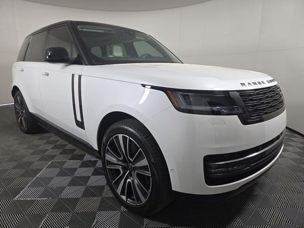 Used 2025 Land Rover Range Rover SE SUV
