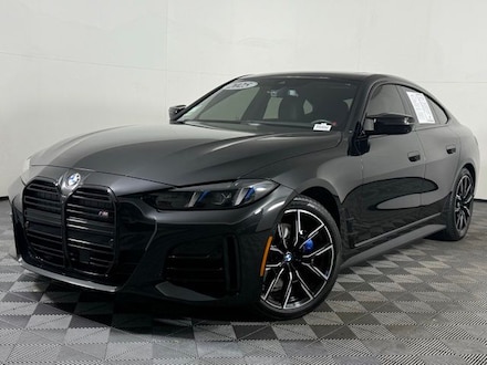 2025 BMW 4 Series M440i xDrive Hatchback