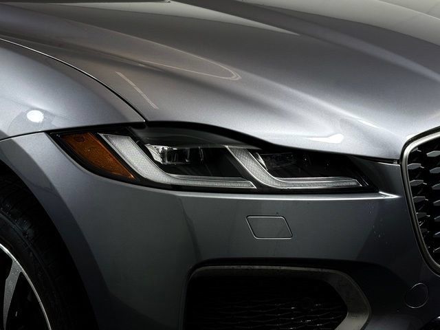 2026 Jaguar F-Pace R-Dynamic S - Photo 14