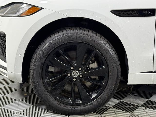 2026 Jaguar F-Pace R-Dynamic S - Photo 12