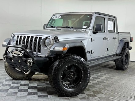 2020 Jeep Gladiator Sport Truck