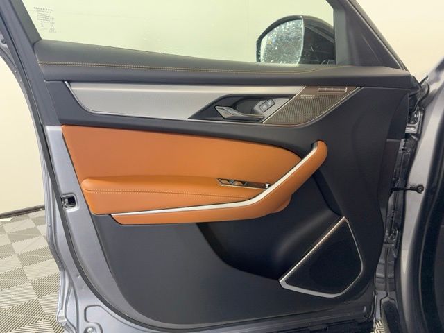 2026 Jaguar F-Pace R-Dynamic S - Photo 26