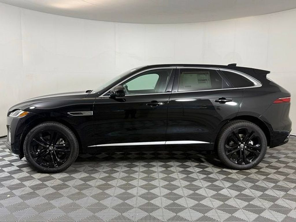 New 2026 Jaguar F-PACE P250 R-Dynamic S SUV