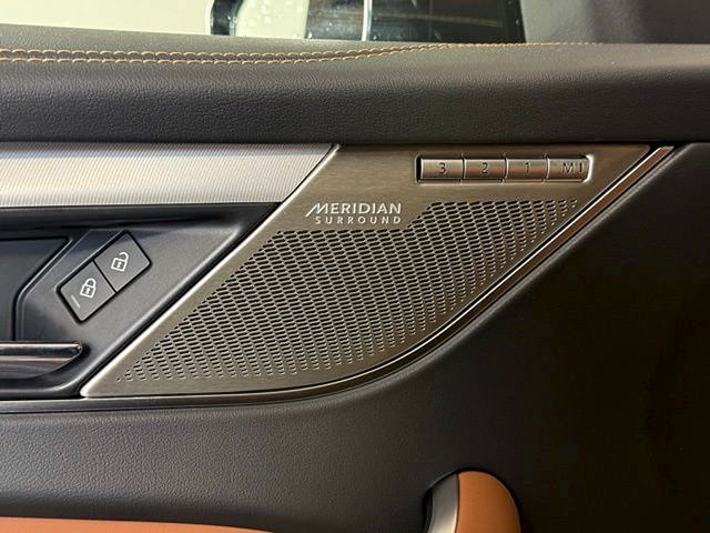 2026 Jaguar F-Pace R-Dynamic S - Photo 27