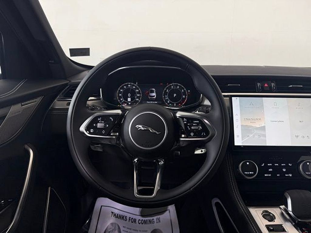 2026 Jaguar F-Pace R-Dynamic S - Photo 23