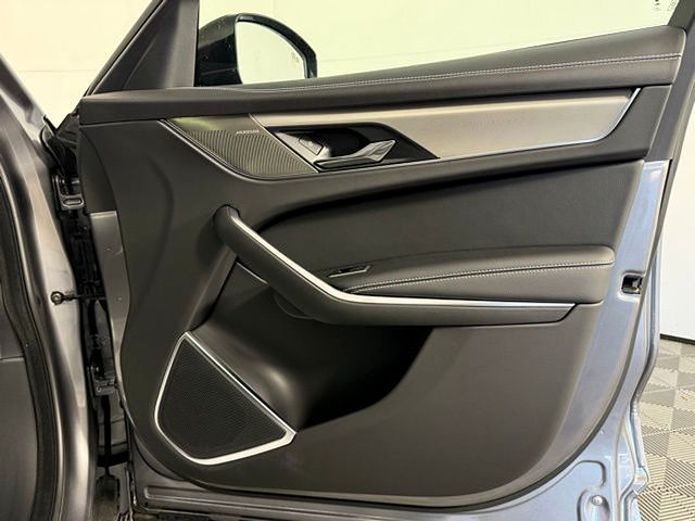2026 Jaguar F-Pace R-Dynamic S - Photo 18