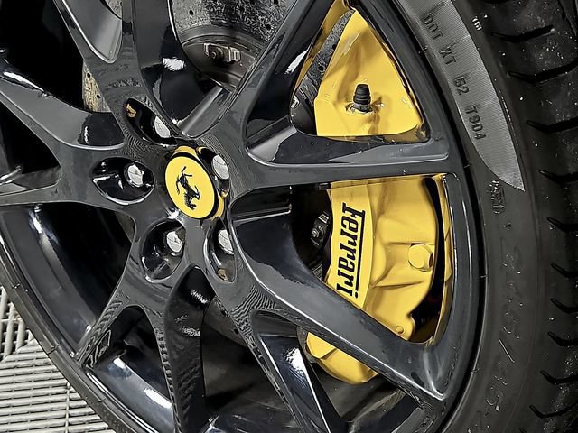 2014 Ferrari California Base - Photo 29