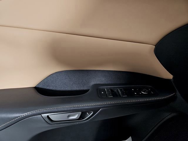 2025 Lexus RX 350 - Photo 14