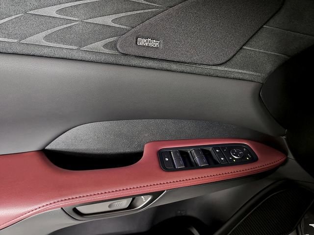 2026 Lexus RX Hybrid 500h - Photo 14