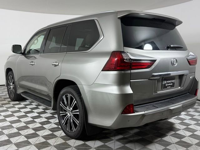 2021 Lexus LX 570 Two-Row photo 3