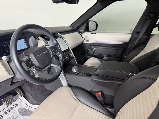 2022 Land Rover Discovery P300 S S R-Dynamic photo 4