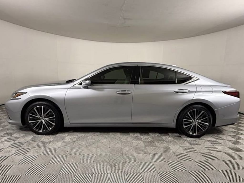 Certified 2025 Lexus ES 350 Base Sedan
