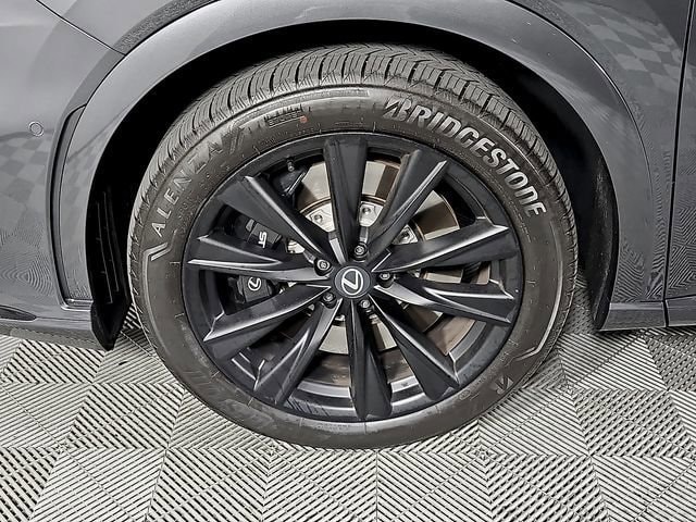 2026 Lexus RX Hybrid 500h - Photo 9