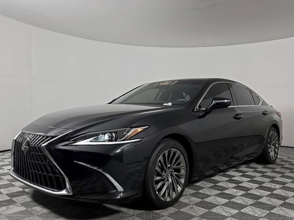 Used 2025 Lexus ES 300h Luxury Sedan