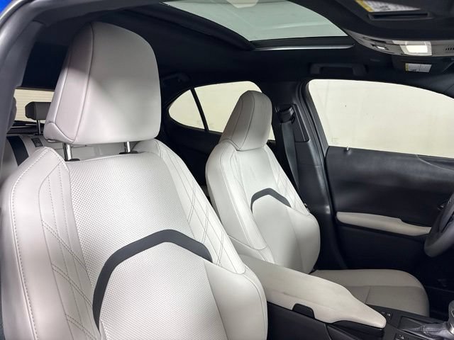 2024 Lexus UX Hybrid 250h Premium - Photo 19