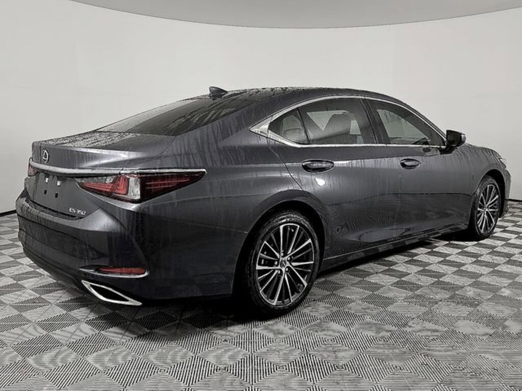 New 2025 Lexus ES 350 SEDAN