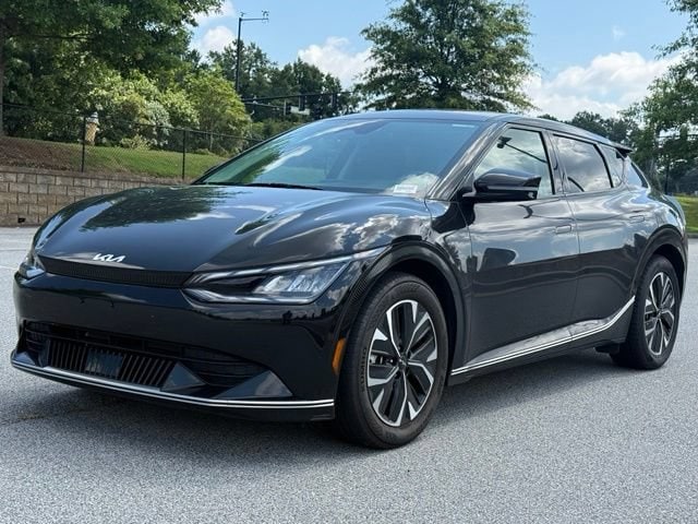 Used 2022 Kia EV6 Wind with VIN KNDC3DLCXN5083853 for sale in Atlanta, GA
