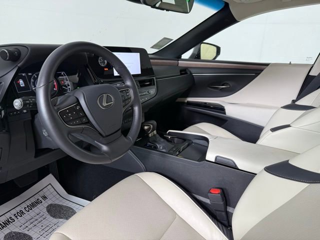 2025 Lexus ES 350 Base photo 4