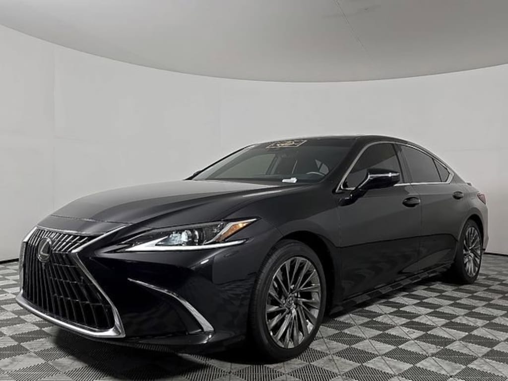 Used 2025 Lexus ES 300h Luxury Sedan
