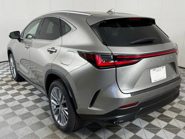 2026 Lexus NX 350 Luxury AWD photo 3