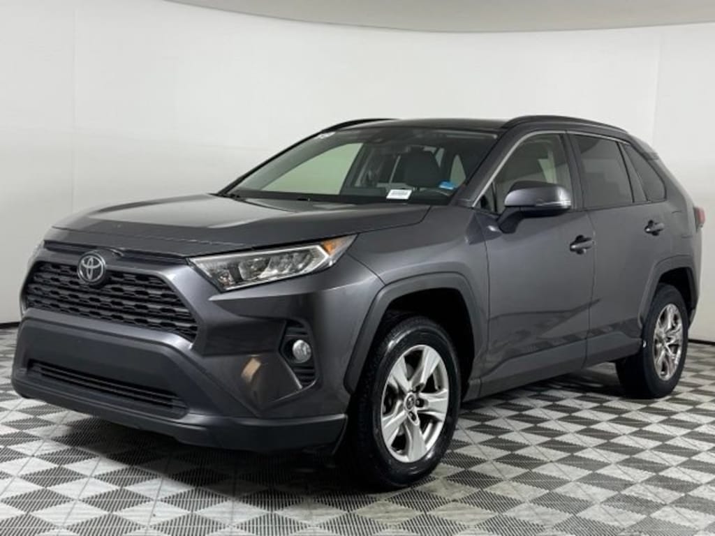 Used 2019 Toyota RAV4 XLE SUV