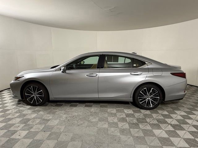 2025 Lexus ES 350 Base photo 2