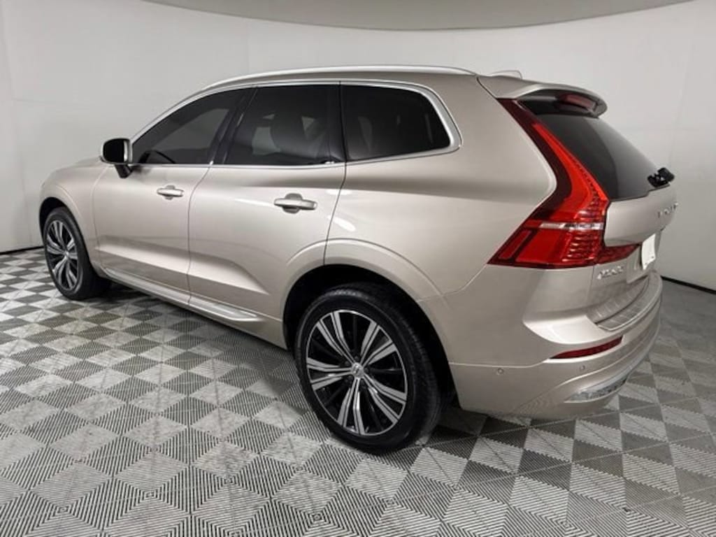 Used 2023 Volvo XC60 B5 FWD Plus Bright SUV